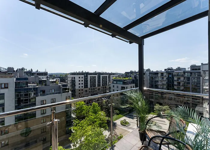 Glossy G30 Apartament *