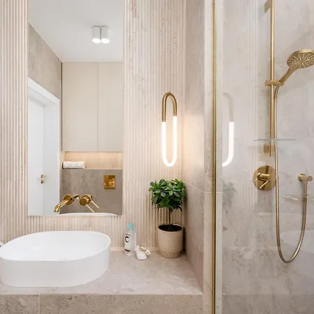 Apartment Ga Luxury G30 *